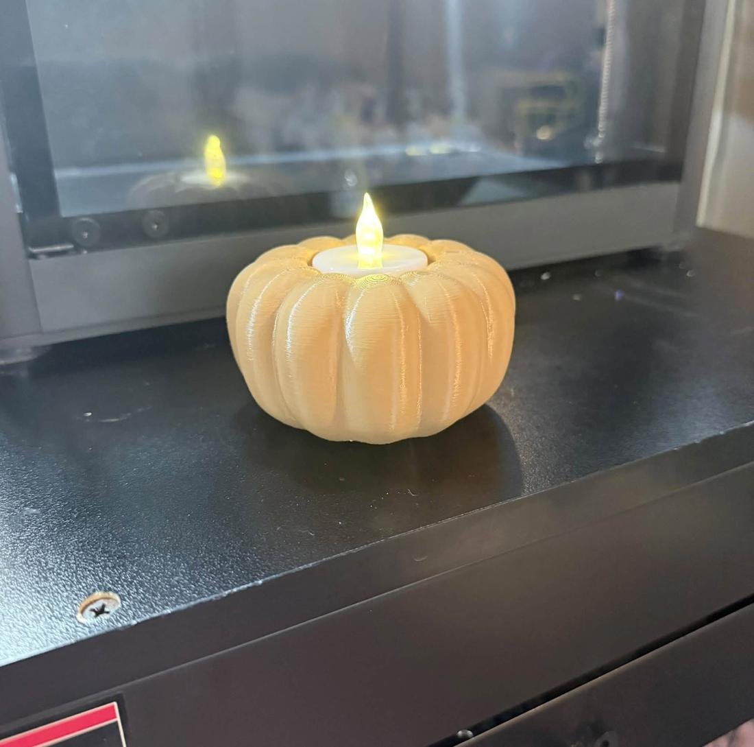 3D printed pumpkin tea light
